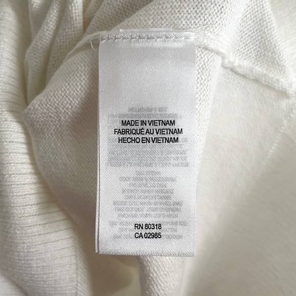 NWT Lucky Brand Soft White V-Neck Raglan Sleeve Split Hem Cotton Sweater… - Picture 9 of 13